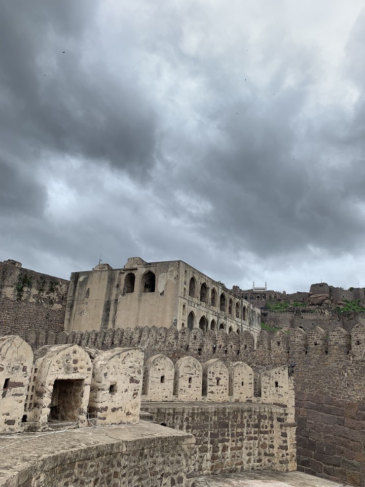 golkunda beautiful fort comes with a great history
