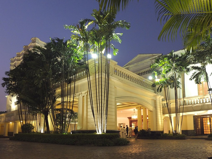 oberoi grande