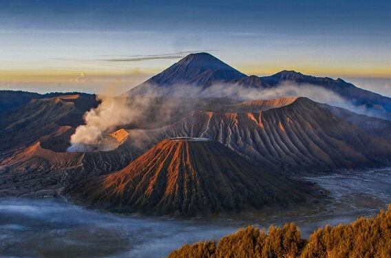 Mountain Bromo, East Java, Indonesia