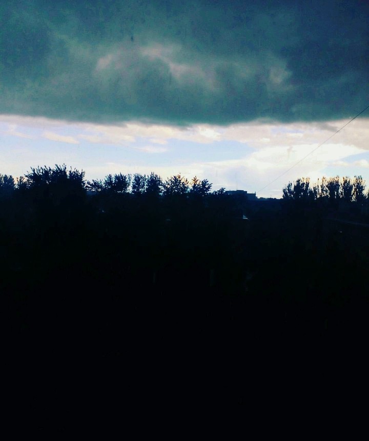 Тень над городом