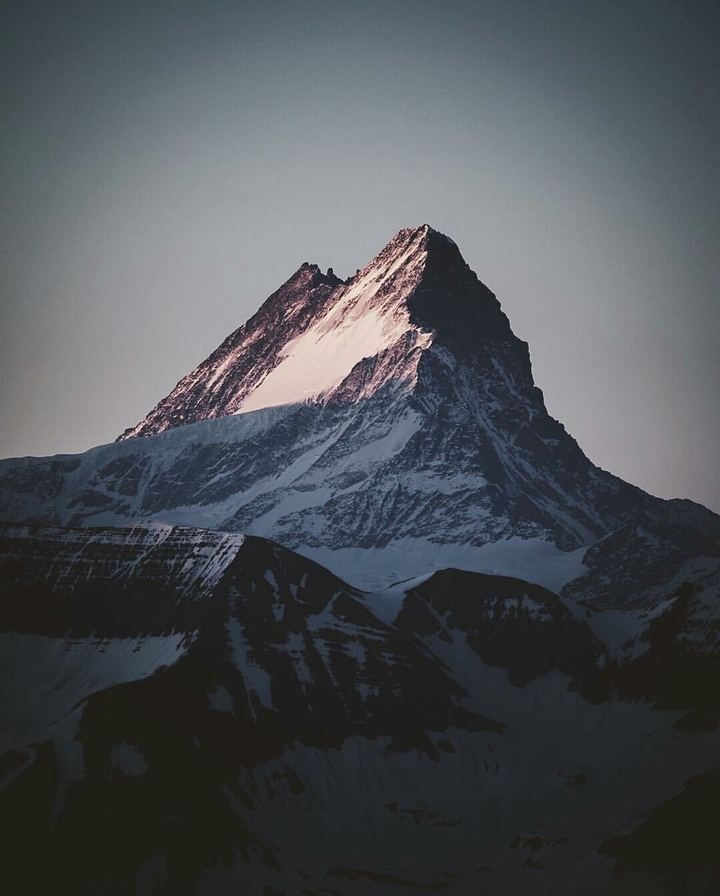 the high mountain