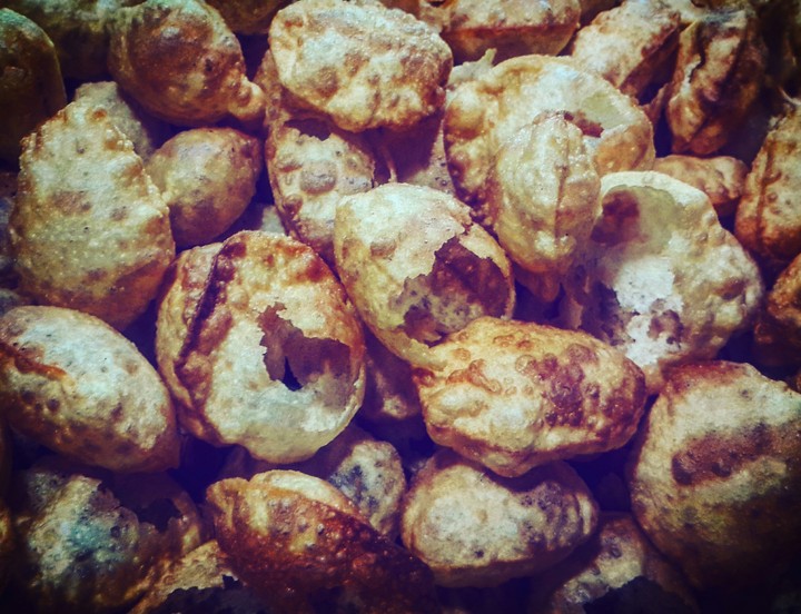 Gol Gappay