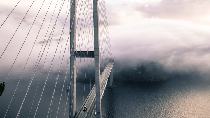 Long Brigde