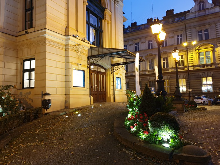 Opera