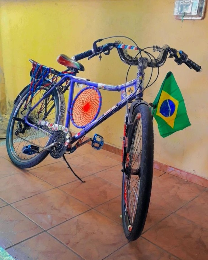 .