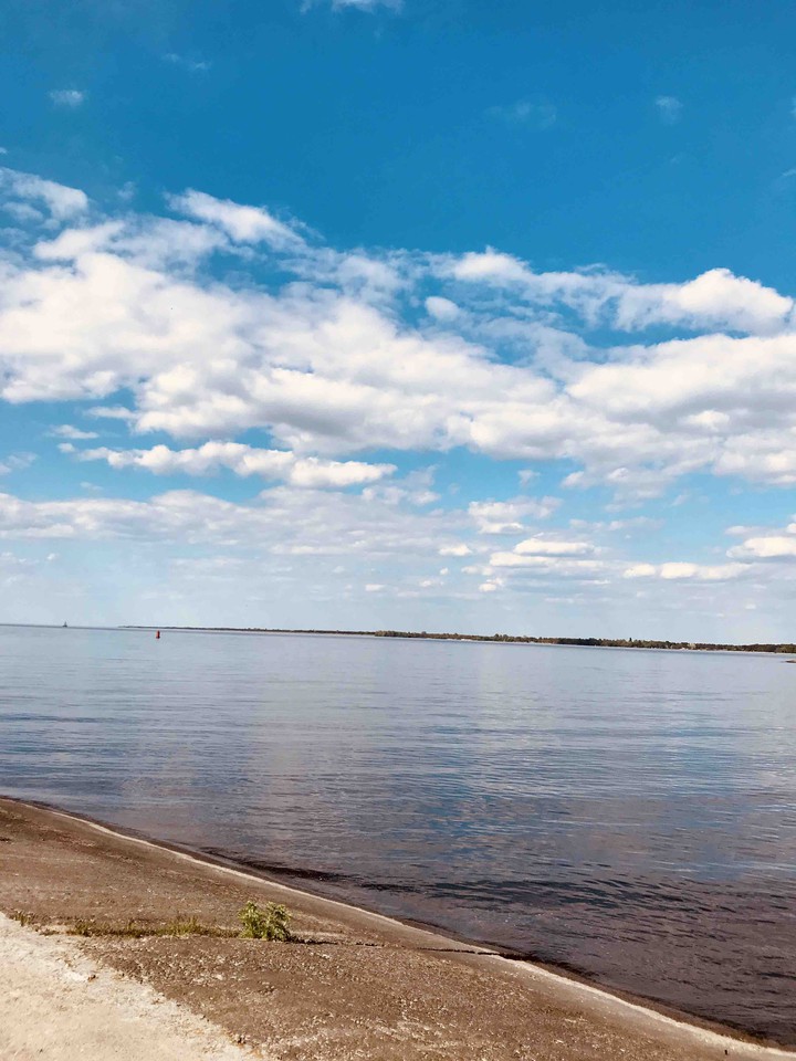 море