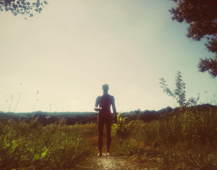 Summer! Naked walking