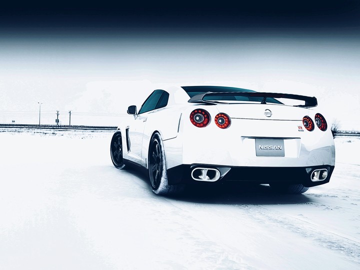 Nissan gtr 35