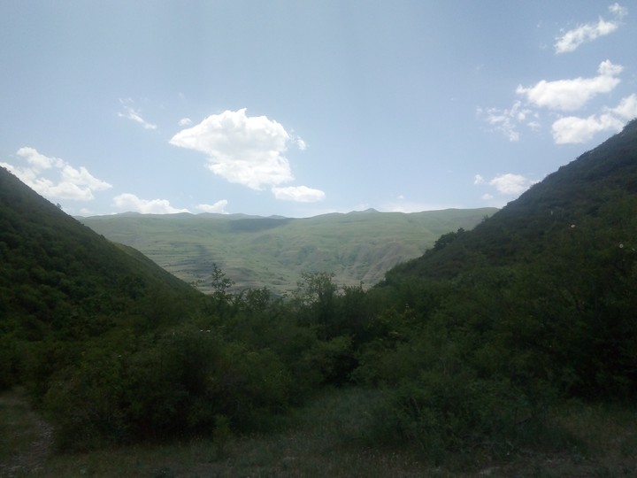 Горы  Я просто сама живу в селе  фотографию много получается