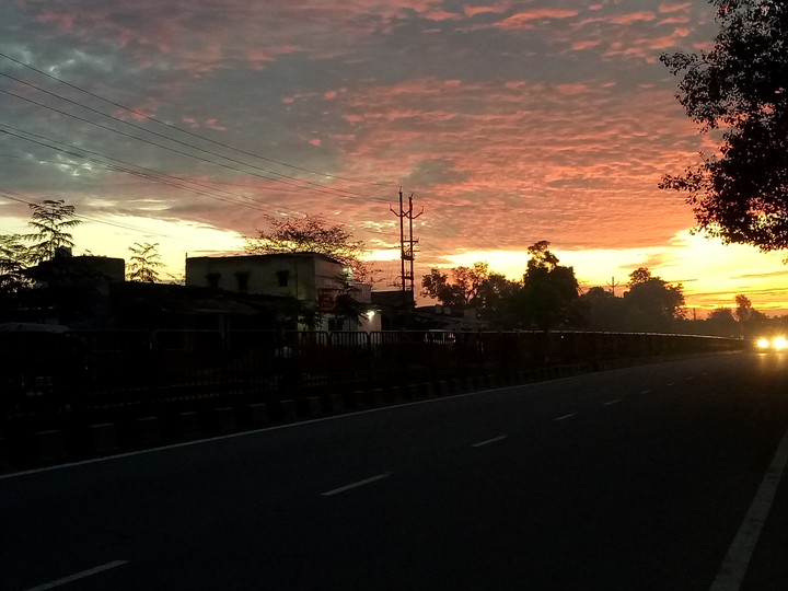 sun rises