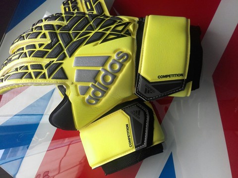 Guanti Adidas