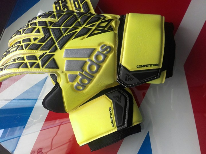 Guanti Adidas