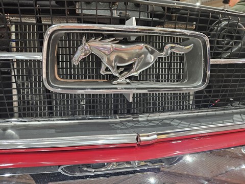 vehicle, car वॉलपेपर