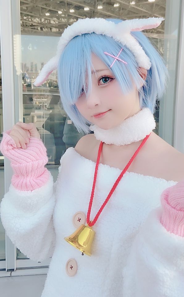 rem cosplay
