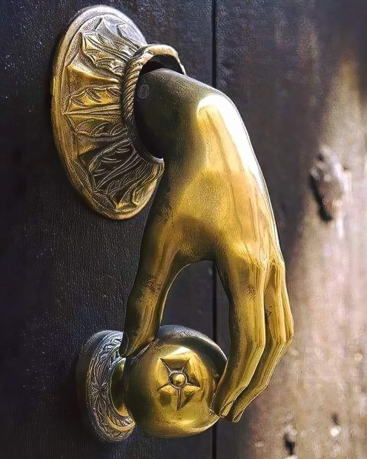 .