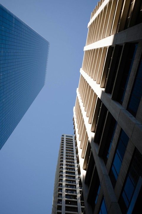 ταπετσαρίες condominium, Skyscraper