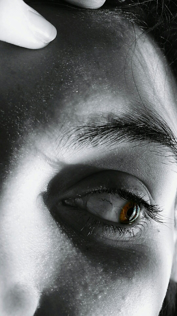 ,