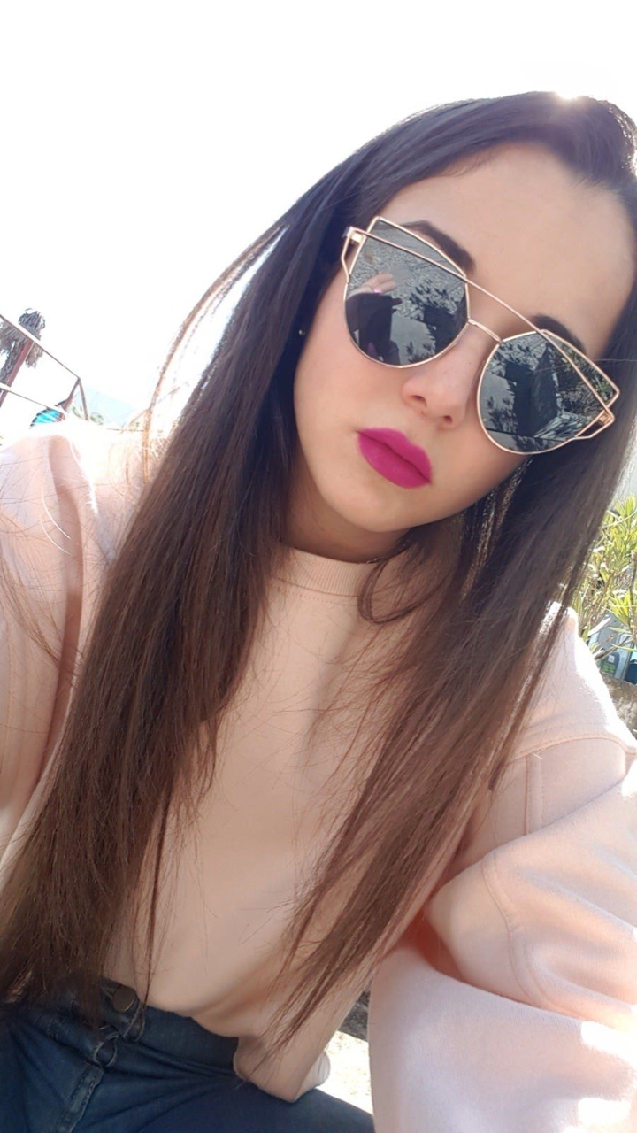 pink