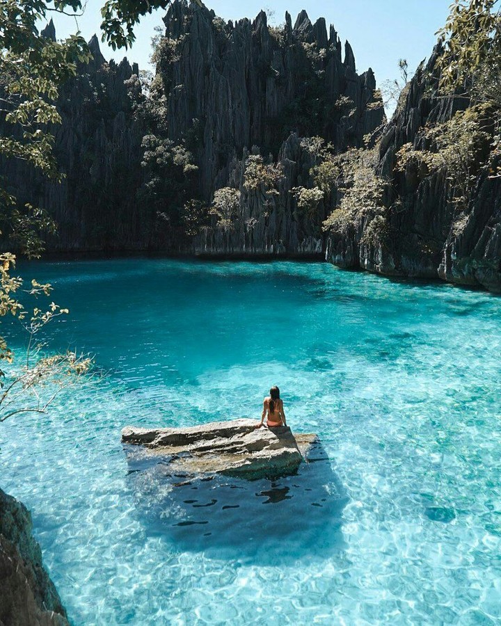 море