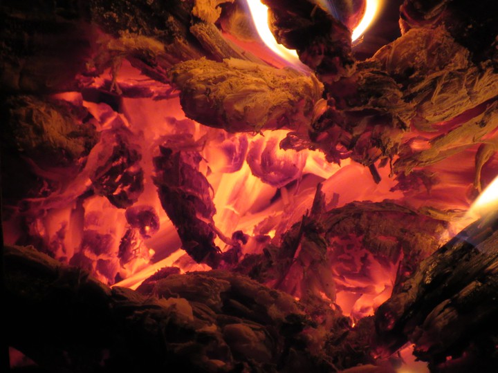 Brazas Ardiendo