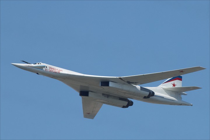 TU-160
