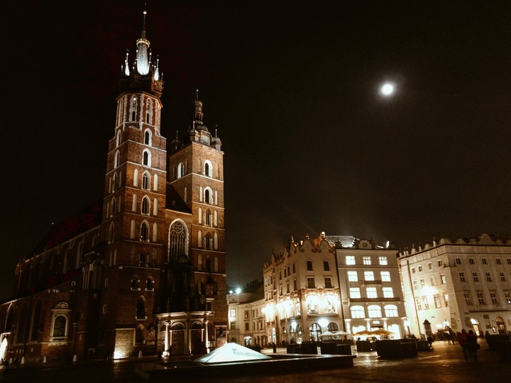 night in the city