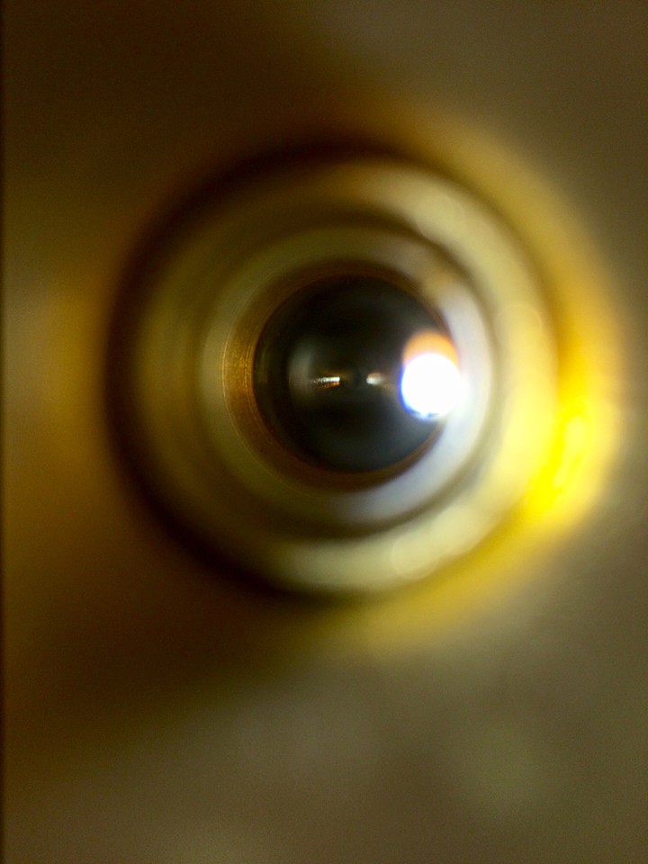 hotel peep hole