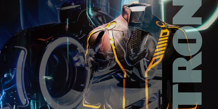 Tron (mixed)
