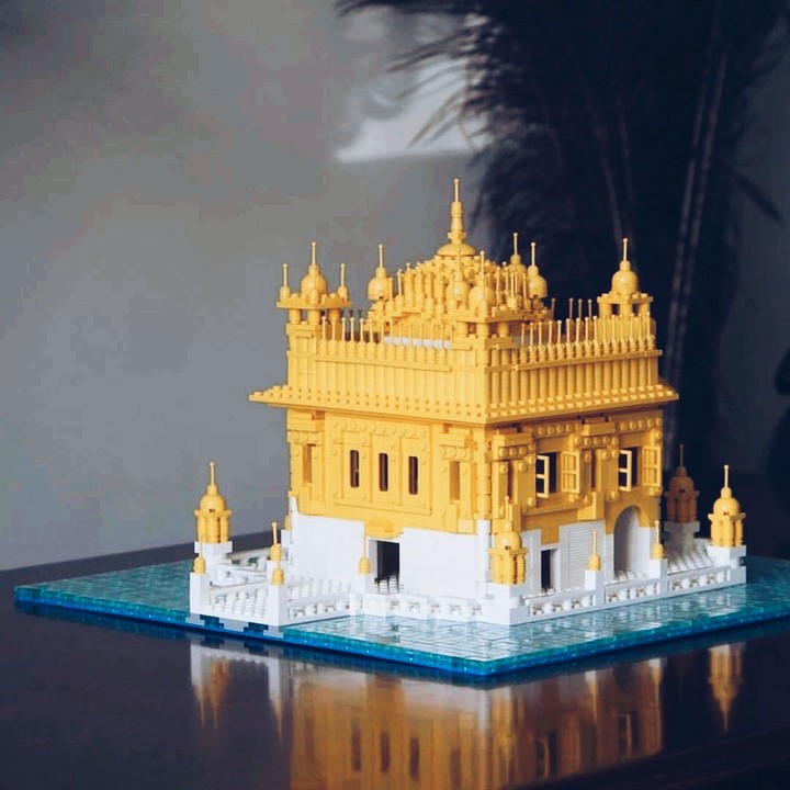 Lego golden temple