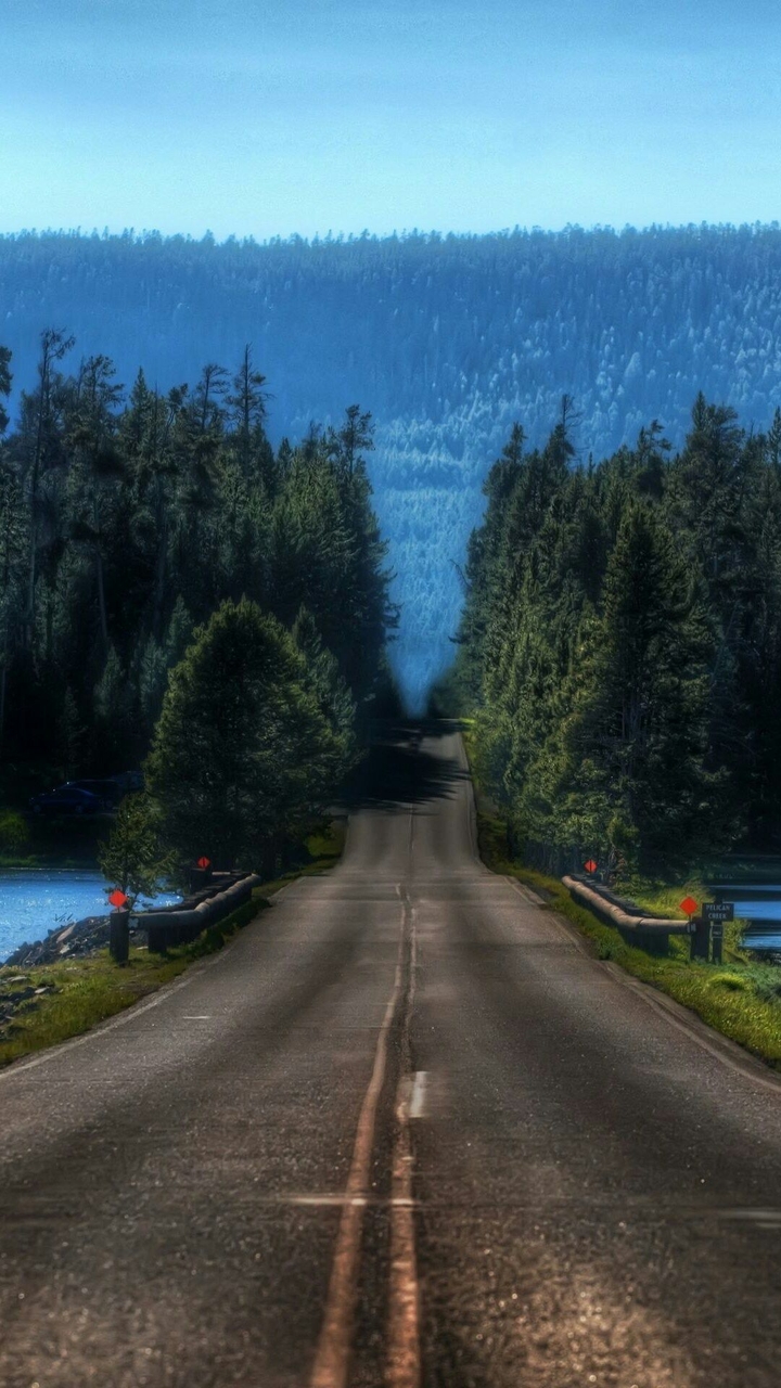 Road To Valley