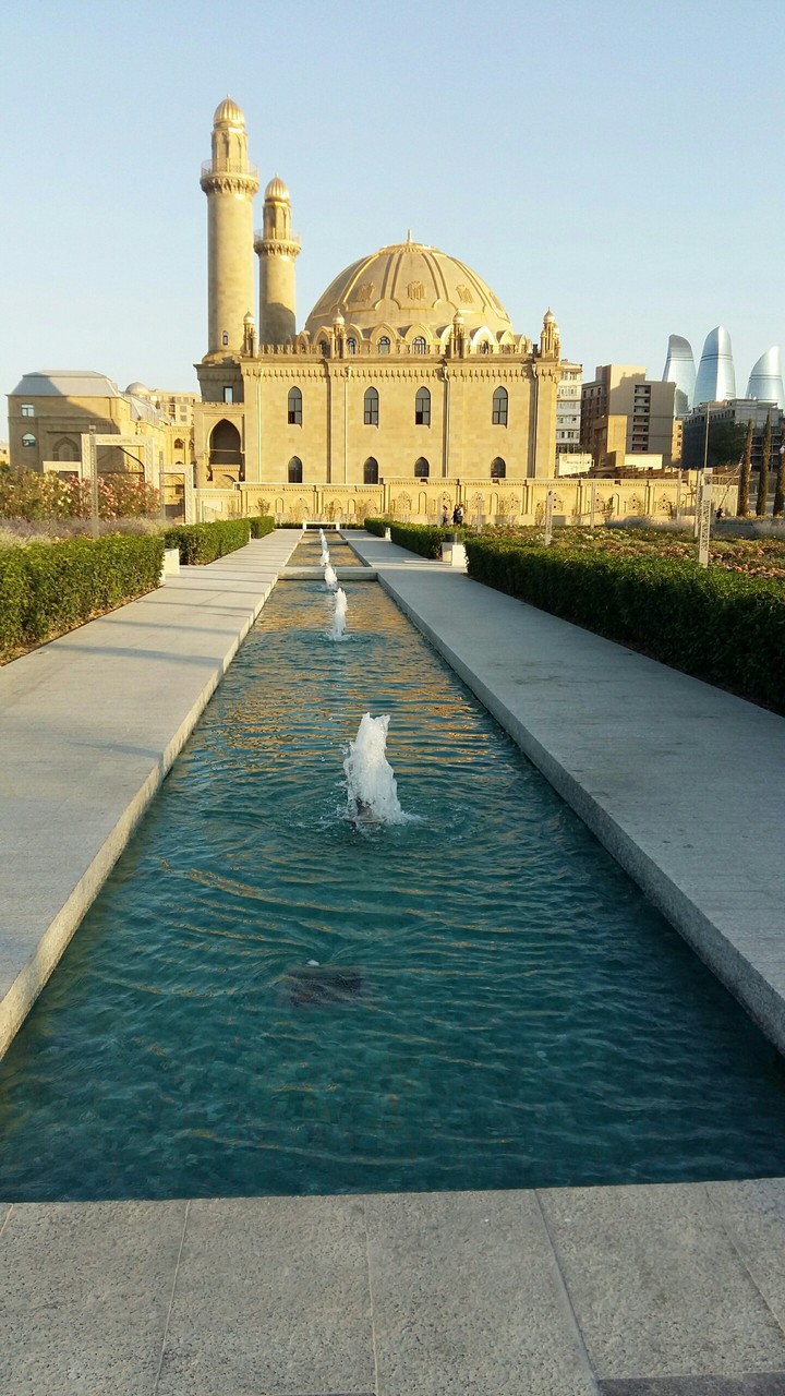 mosque Teze Pir