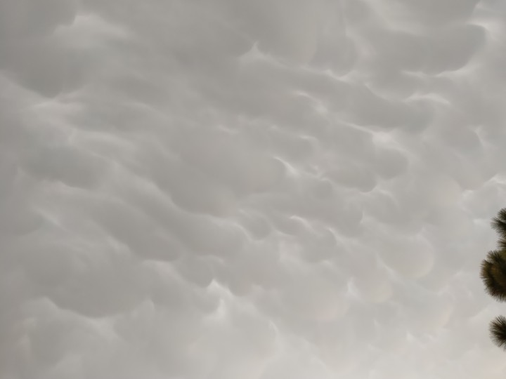 Light Dark clouds