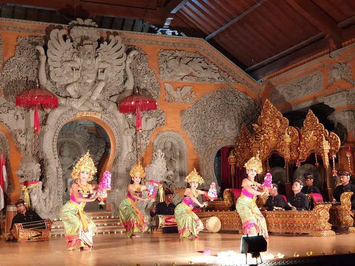 Bali tradition
