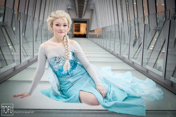 Queen Elsa  frozen