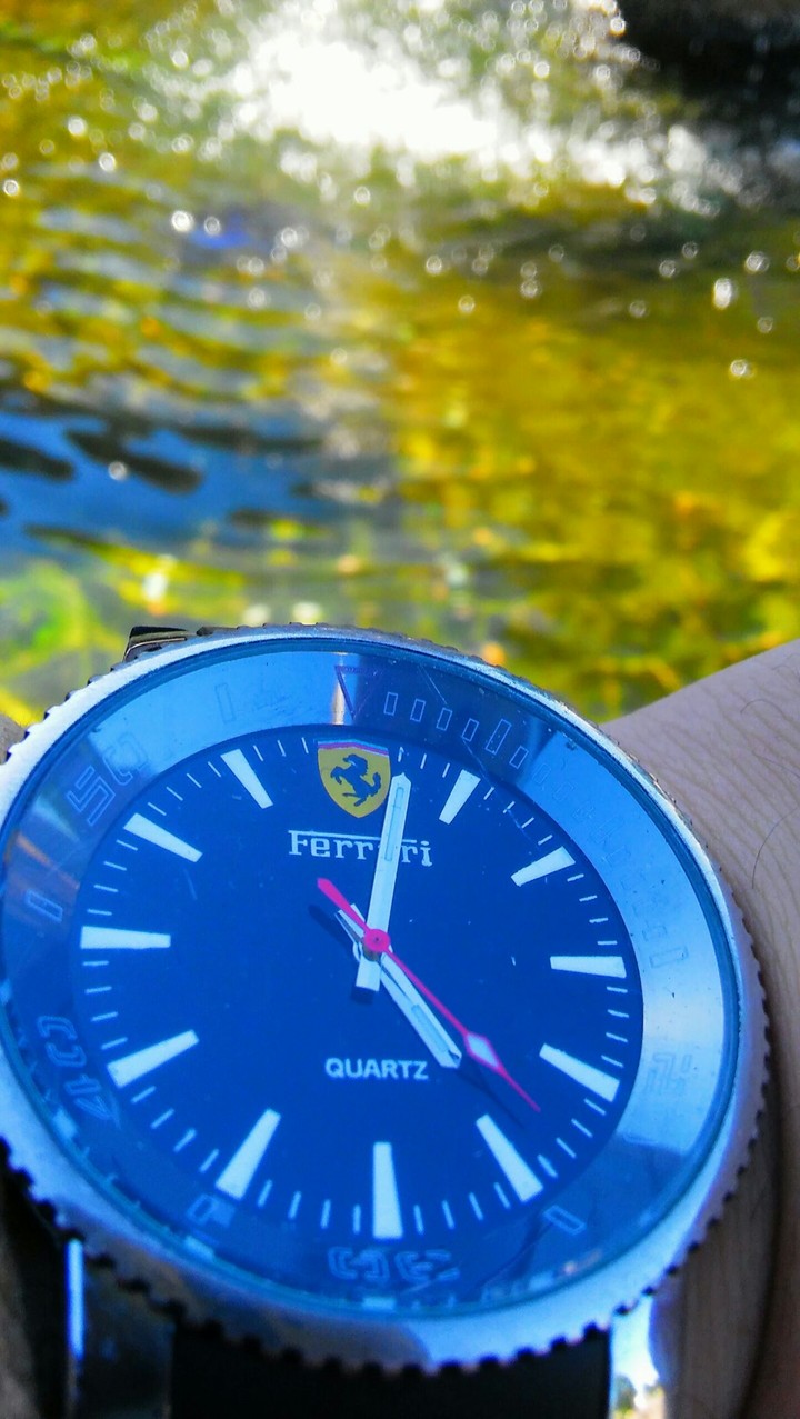 ferrari watch