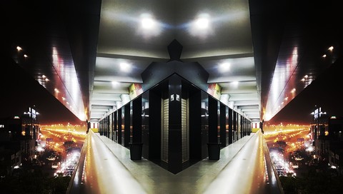 #mirror