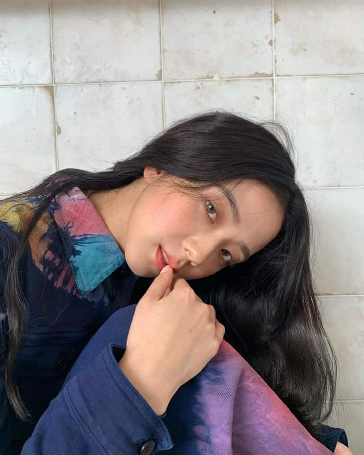 sooyaaa__ : BLACKPINK JISOO (19)