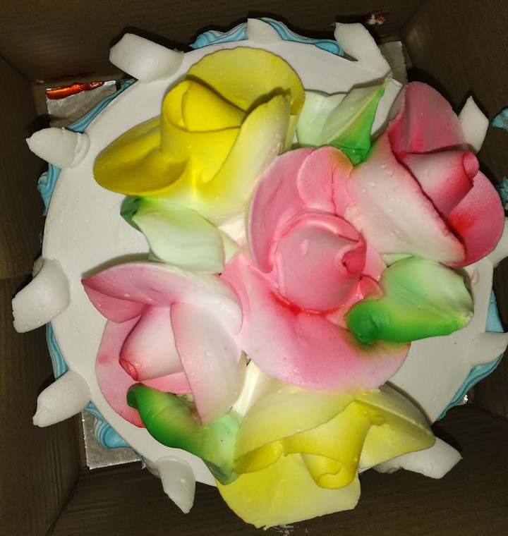 flowry cake