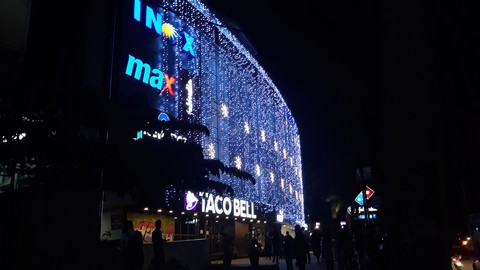 shopping mall