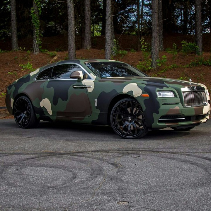 Армейский автомобиль Rolls-Royce