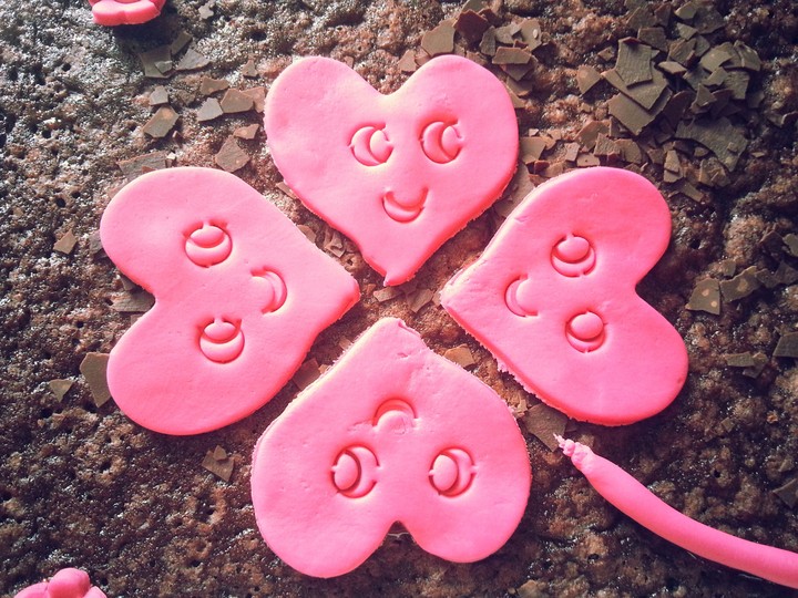 birthday brownie cake decorations