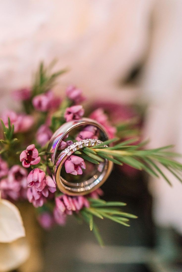 ~
