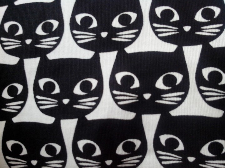 Wallpaper with Ikea cats :3