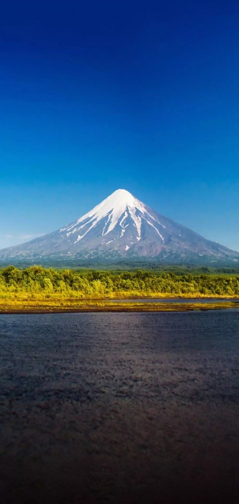 lake, grassland桌布