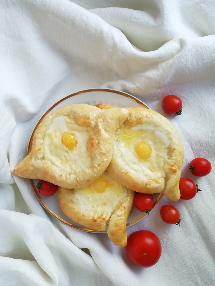 adjarian khachapuri