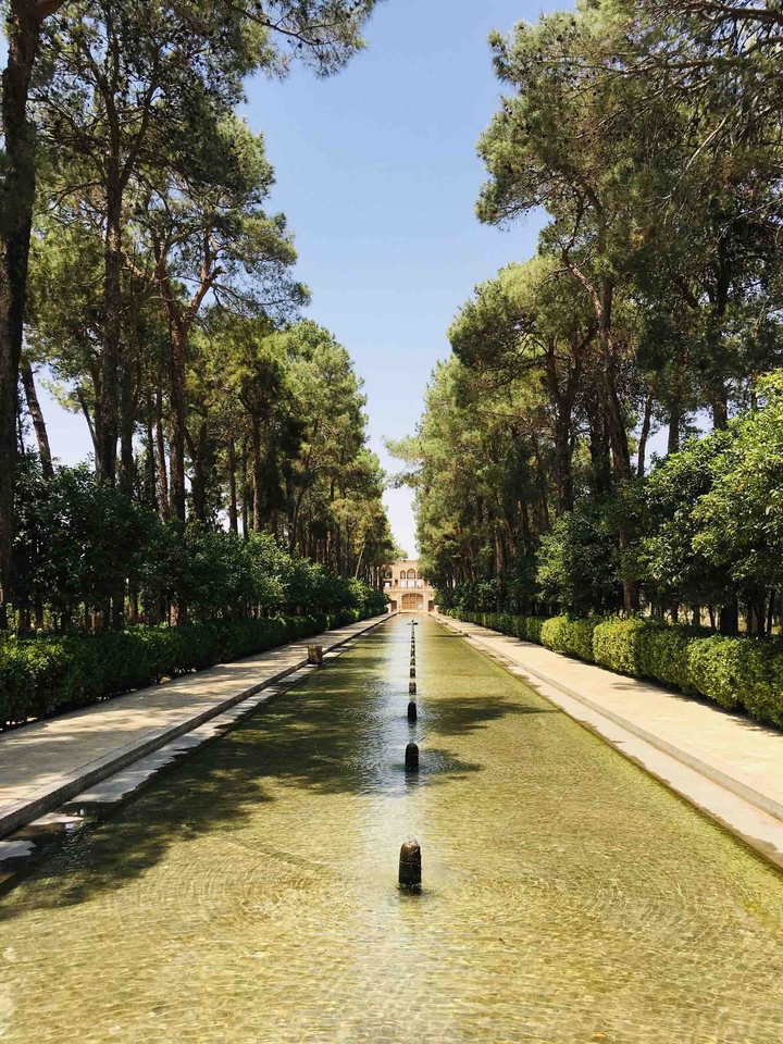 Dolat Abad Garden