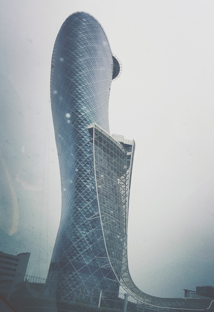 Capital Gate Abu Dhabi