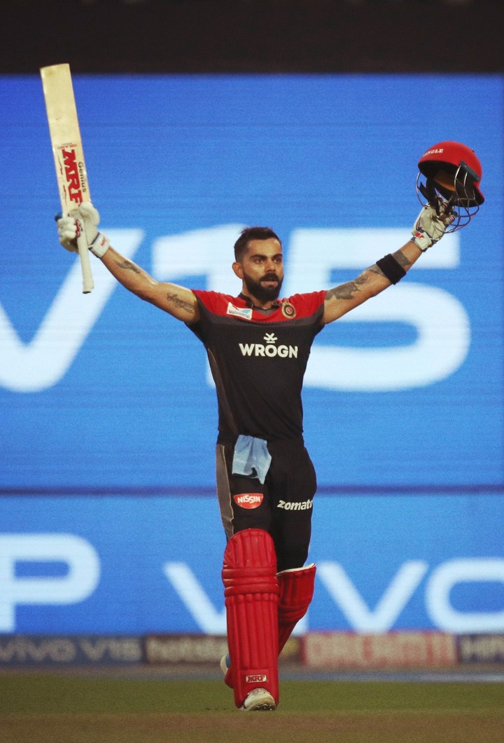 v.kohli 100 Runs for ipl