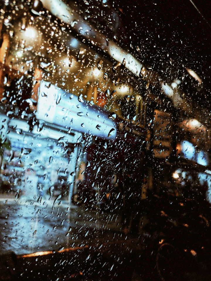 Rains splash