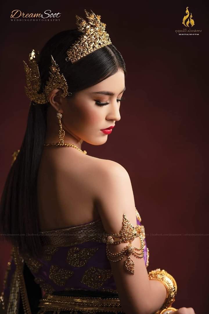 Cambodian's wedding costume